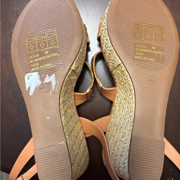 BAMBOO Brown Strappy Sandals - Picture 2 of 4